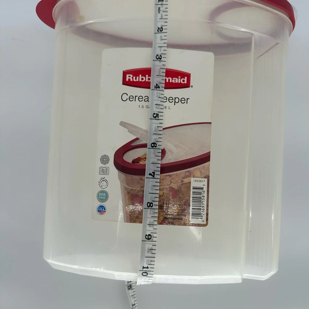 Rubbermaid Cereal Keeper 1.5 GAL Red Flip Top Lid 2014 Made in USA